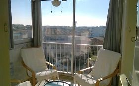 Appartement familial 6 couchages proche centre et plages