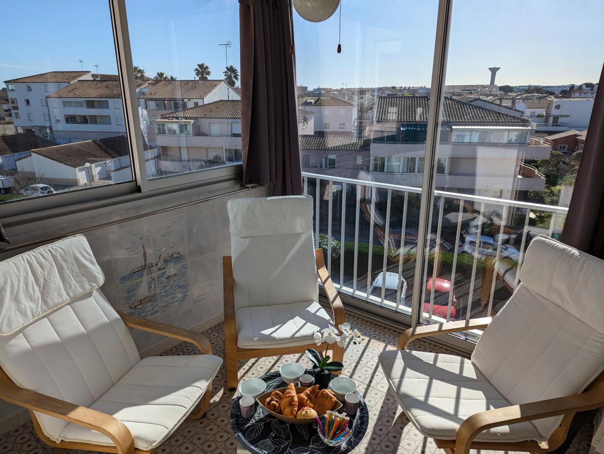 Appartement familial 6 couchages proche centre et plages Le Grau-du-Roi Extérieur photo