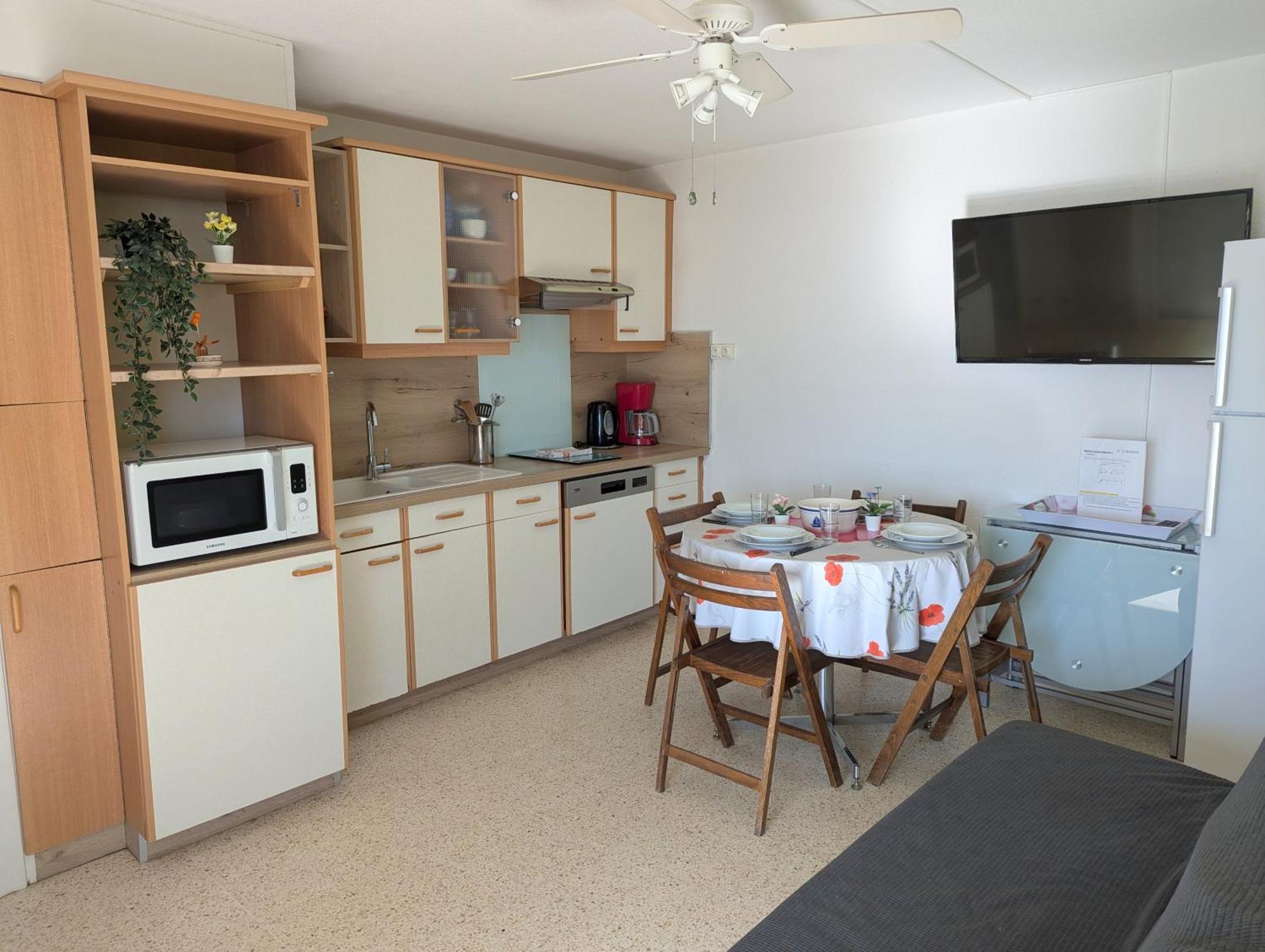 Appartement familial 6 couchages proche centre et plages Le Grau-du-Roi Extérieur photo