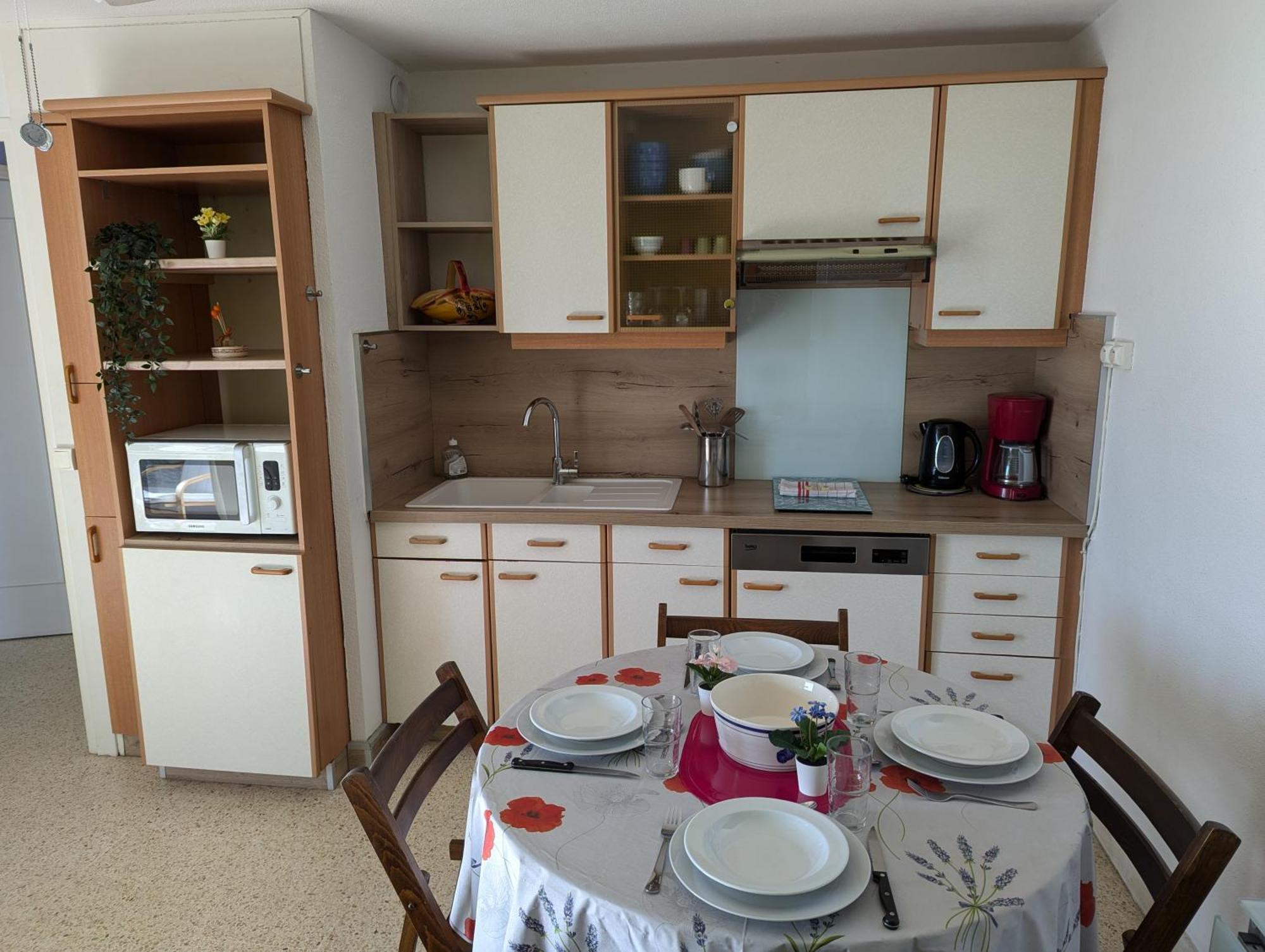 Appartement familial 6 couchages proche centre et plages Le Grau-du-Roi Extérieur photo
